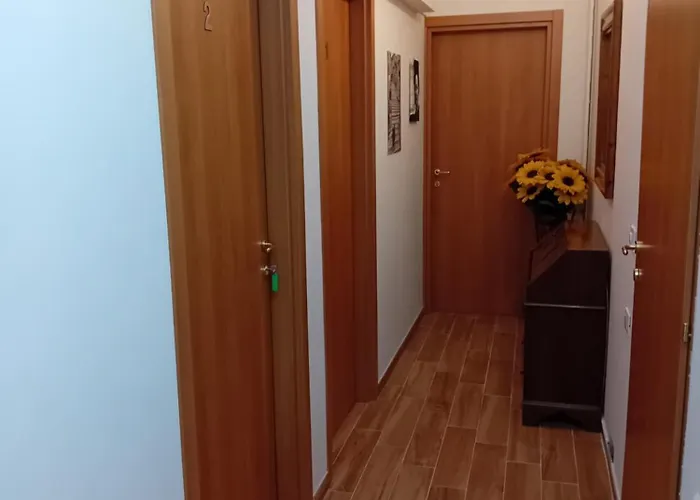 La Casa Di Rossella - Senza Colazione * Сканно