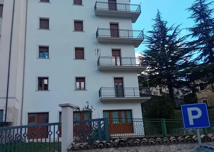 La Casa Di Rossella - Senza Colazione Апартаменты *